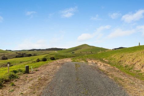 Photo of property in 3 Awaroa Creek Rise, Kaiwaka, 0573
