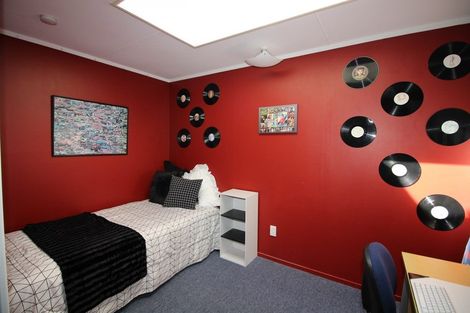 Photo of property in 123 Guy Street, Dannevirke, 4930