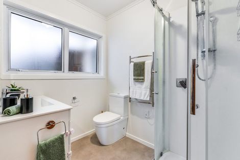 Photo of property in 28a Hillcrest Road, Papatoetoe, Auckland, 2025