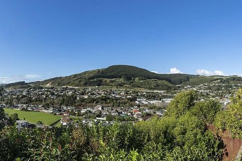 Photo of property in 20 Turriff Crescent, Tawa, Wellington, 5028