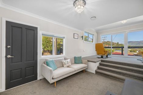 Photo of property in 12 Arthur Crescent, Waikawa, Picton, 7220