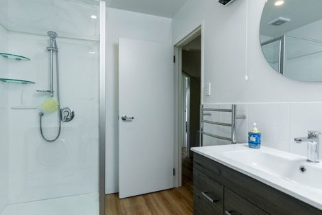 Photo of property in 9 Russell Street, Picton, 7220