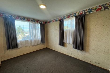 Photo of property in 33 Hyperion Drive, Randwick Park, Auckland, 2105