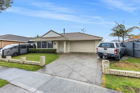 Photo of property in 159 Evans Road, Papamoa Beach, Papamoa, 3118