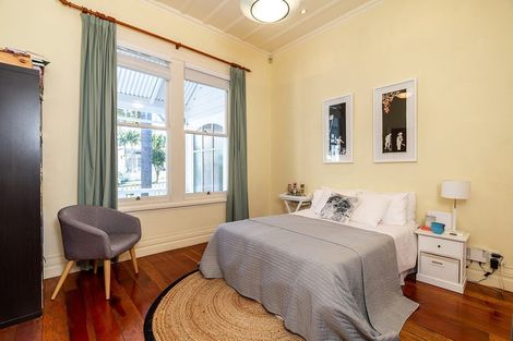 Photo of property in 17 Royal Terrace, Sandringham, Auckland, 1025