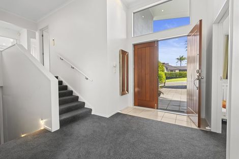 Photo of property in 60 Chesterfield Way, Orewa, 0931