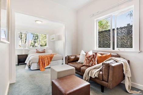 Photo of property in 209 Campbell Road, Greenlane, Auckland, 1061