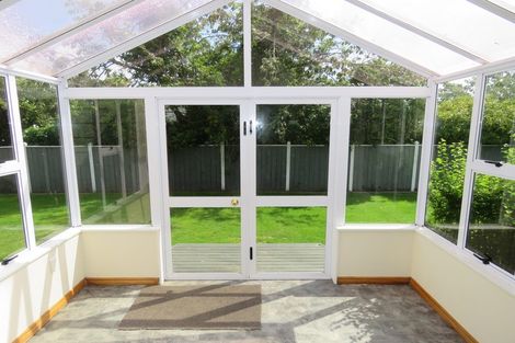 Photo of property in 30 Henley Street, Westport, 7825