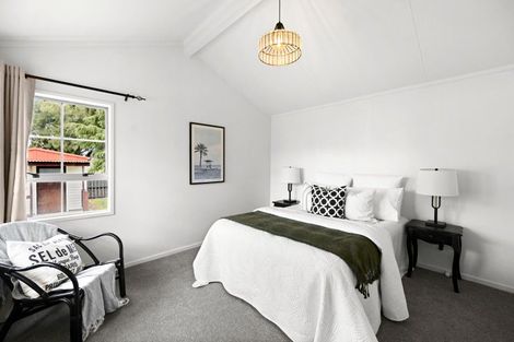 Photo of property in 11 Hibiscus Avenue, Hamilton Lake, Hamilton, 3204