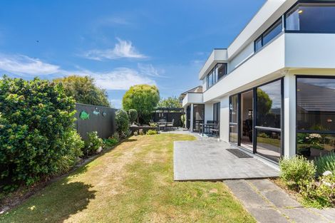 Photo of property in 20 The Masthead, Whitby, Porirua, 5024