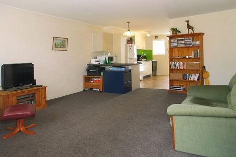 Photo of property in 5/35 Mana Esplanade, Paremata, Porirua, 5026
