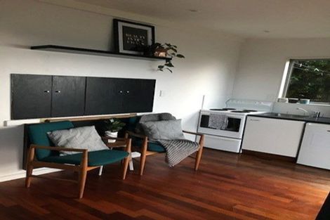 Photo of property in 5 Captain Edward Daniell Drive, Ngaio, Wellington, 6035