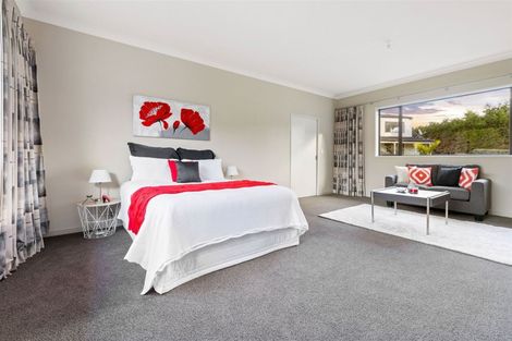 Photo of property in 50 Robert Might Road, Kumeu, 0810