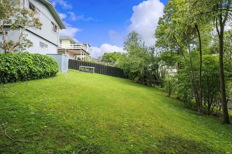 Photo of property in 20 Pavola Grove, Glenfield, Auckland, 0629