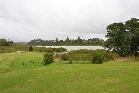 Photo of property in 6 Wharf Road, Te Atatu Peninsula, Auckland, 0610