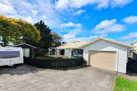 Photo of property in 50a Kitchener Road, Waiuku, 2123