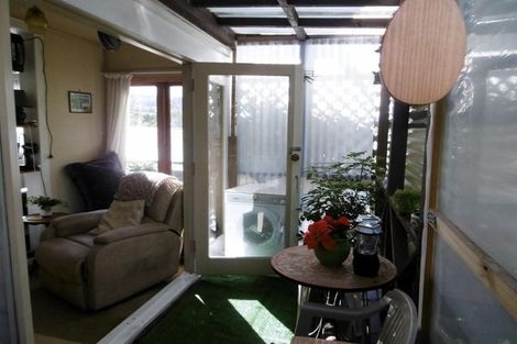 Photo of property in 2 Charles Street, Te Kamo, Whangarei, 0112