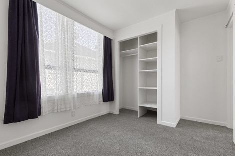 Photo of property in 37 Torino Street, Point England, Auckland, 1072