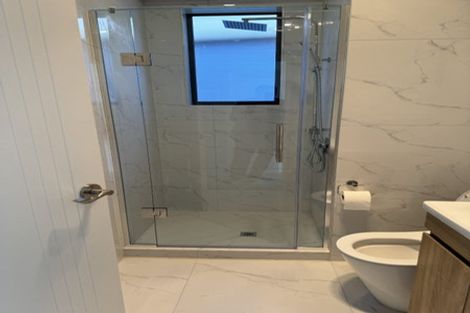 Photo of property in 14 Parahau Road, Papakura, 2110