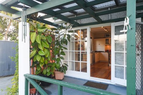 Photo of property in 151 Ruahine Street, Roslyn, Palmerston North, 4414