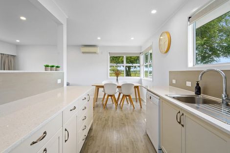 Photo of property in 76 Campbell Street, Leamington, Cambridge, 3432