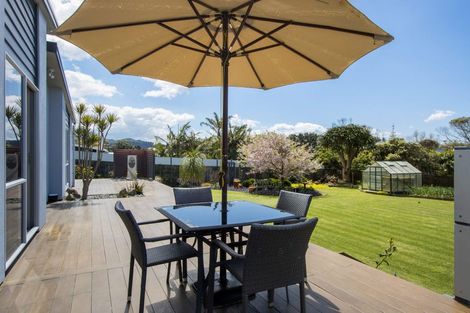 Photo of property in 22 Reo Crescent, Waihi Beach, 3611