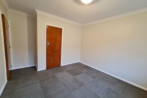 Photo of property in 2/62 Gibbons Street, Ebdentown, Upper Hutt, 5018