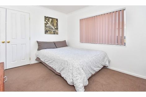 Photo of property in 9 Carn Place, Weymouth, Auckland, 2103