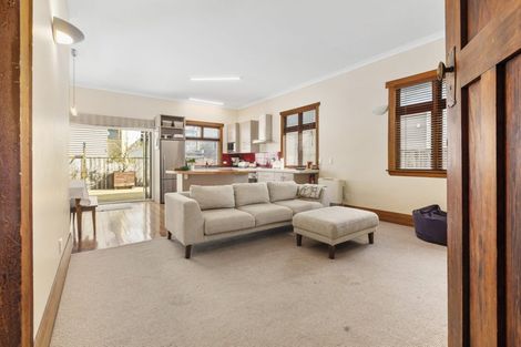 Photo of property in 81 Darlington Road, Miramar, Wellington, 6022