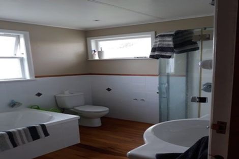 Photo of property in 37 Heatley Avenue, Hokowhitu, Palmerston North, 4410