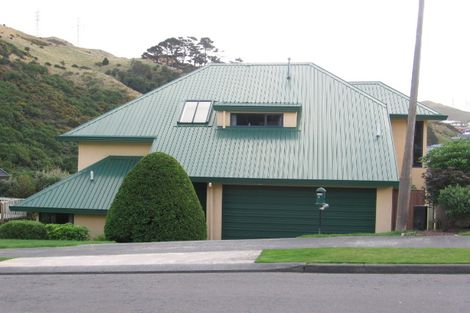 Photo of property in 4 Myers Grove, Churton Park, Wellington, 6037