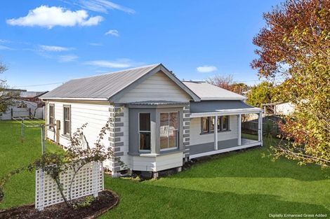 Photo of property in 14 Warwick Street, Mayfield, Blenheim, 7201