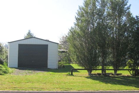 Photo of property in 30 Oyster Drive, Cooks Beach, Whitianga, 3591