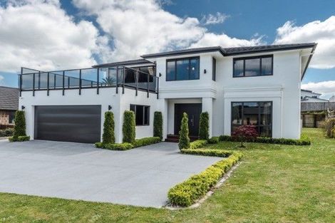 Photo of property in 35 Heathfield Avenue, Huntington, Hamilton, 3210