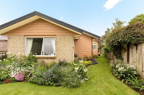 Photo of property in 57 Browning Street, Leamington, Cambridge, 3432