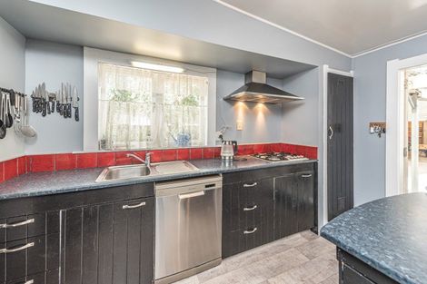 Photo of property in 21 Stewart Street, Aramoho, Whanganui, 4500