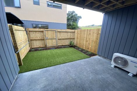 Photo of property in 5/694 Whangaparaoa Road, Stanmore Bay, Whangaparaoa, 0932