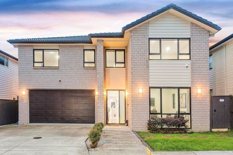 Photo of property in 13 Ballyholey Drive, Flat Bush, Auckland, 2019