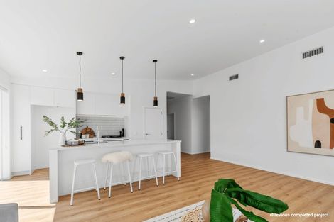 Photo of property in 22 Taurangawaka Road, One Tree Point, 0118