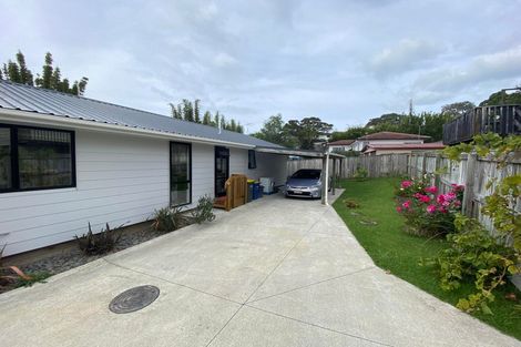 Photo of property in 12a June Place, Torbay, Auckland, 0630