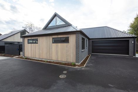 Photo of property in 4/11 Truscotts Road, Heathcote Valley, Christchurch, 8022