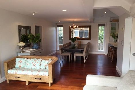 Photo of property in 7 Greenwood Road, Havelock North, 4130