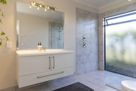 Photo of property in 19 Red Setter Grove, Nukuhau, Taupo, 3330