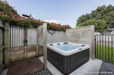 Photo of property in 49 Meeanee Road, Taradale, Napier, 4112