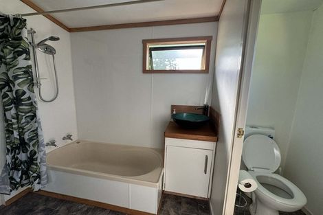 Photo of property in 9 Hall Terrace, Omata, New Plymouth, 4374