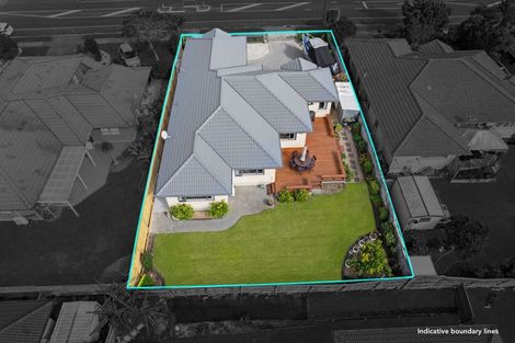 Photo of property in 15 Summerland Drive, Henderson, Auckland, 0612