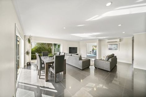 Photo of property in 42 Sovereign Street, Flat Bush, Auckland, 2019