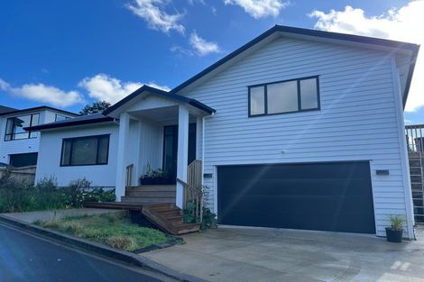 Photo of property in 5 Libertia Lane, Orewa, 0931