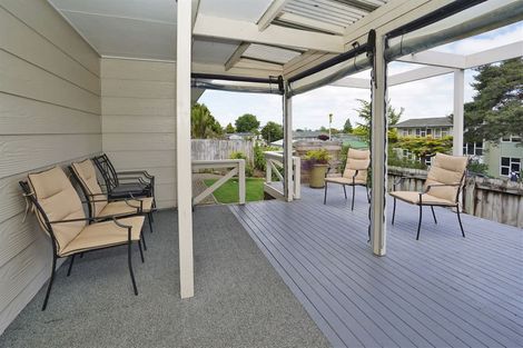 Photo of property in 2 Nyanza Street, Nawton, Hamilton, 3200