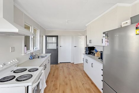 Photo of property in 28 Henderson Street, Kingswell, Invercargill, 9812
